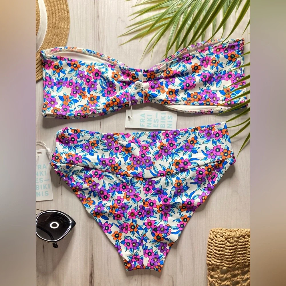 Frankie's Bikinis 👙 Floral Strapless Cinched Bandeau Top | High Rise Bottoms 🍍